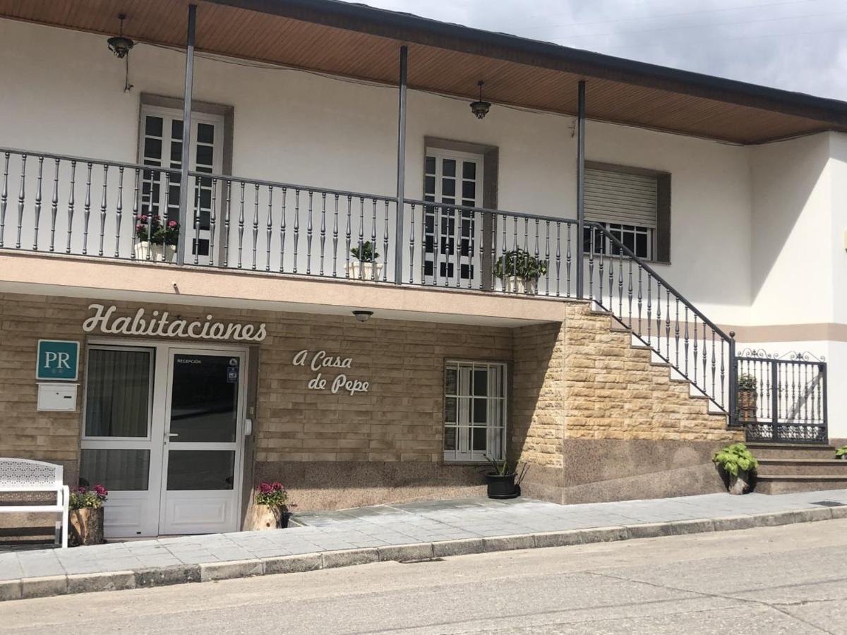 Habitaciones A Casa De Pepe Triacastela Zewnętrze zdjęcie